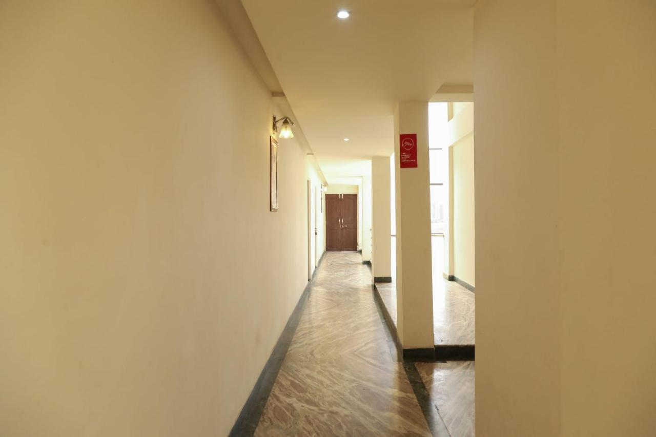 Oyo 10943 Hotel Plus Corporate Khapa  Eksteriør bilde